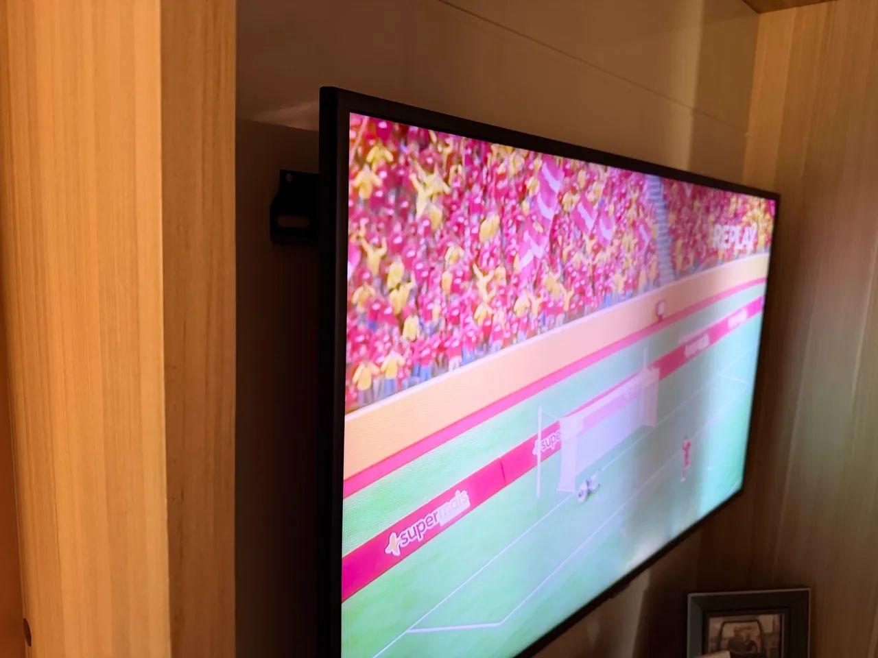 Vendo tv Samsung 4 k 40 polegadas  - Foto 4