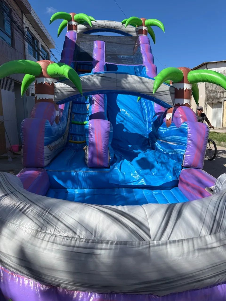 Escorrego com piscina, toboágua, splash com piscina - Foto 3