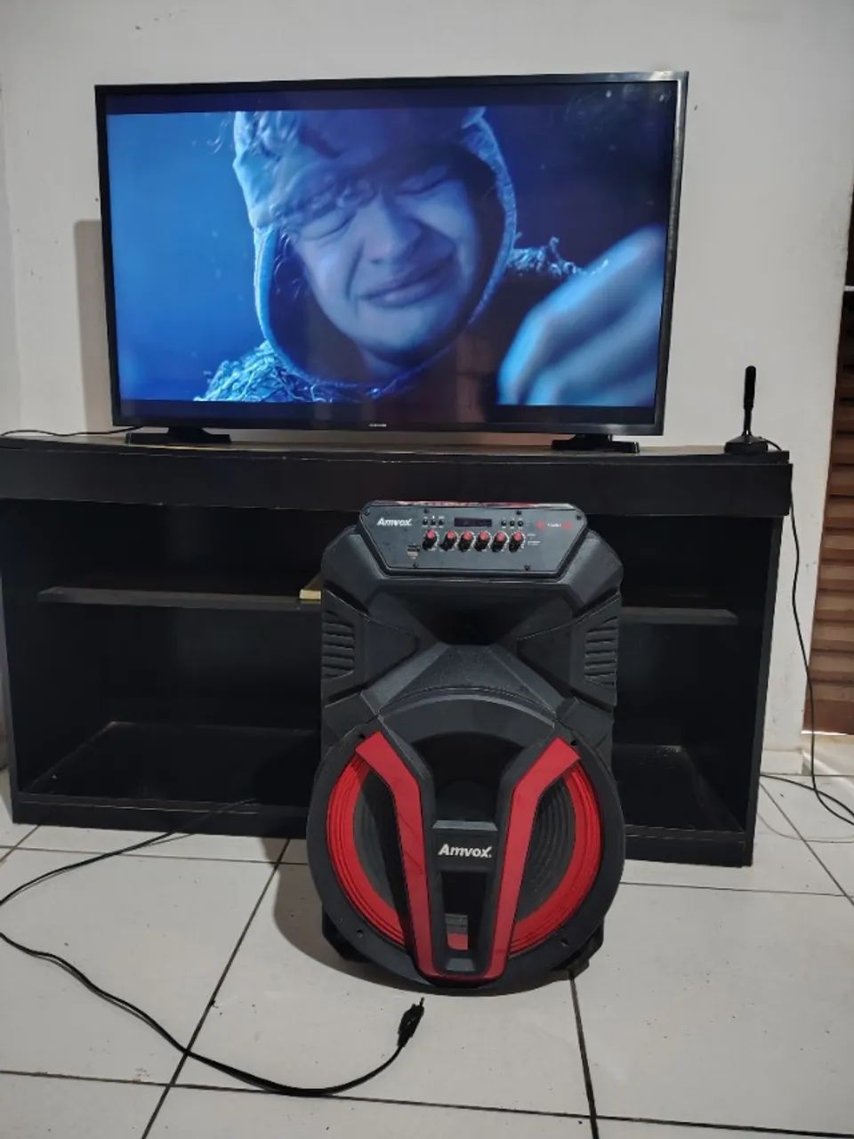 Tv Samsung+ caixa de som anvox 750w - Foto 5