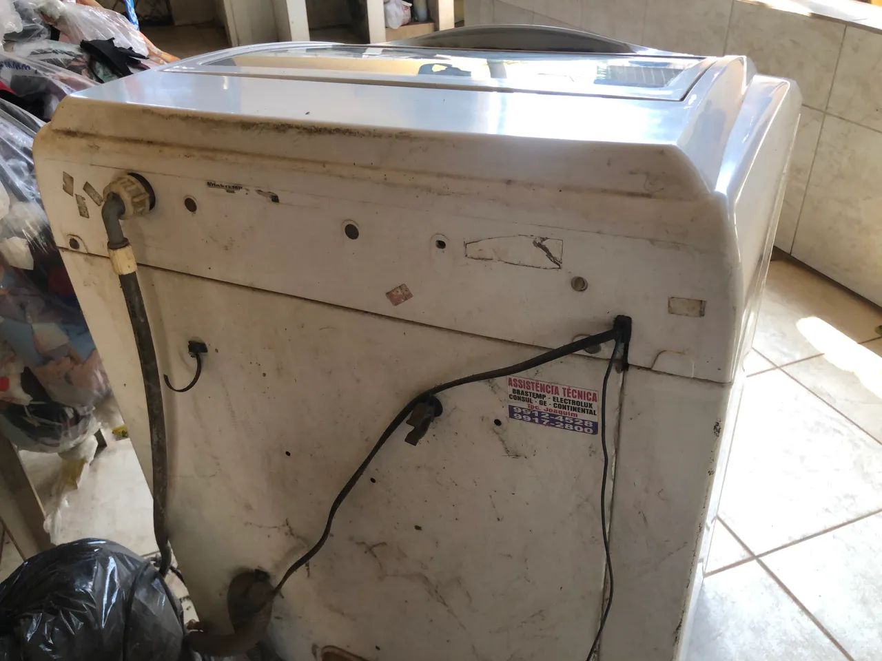 Máquina de lavar roupas