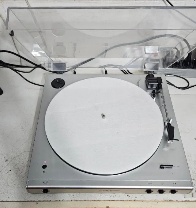 Toca Discos Audio-Technica LP60X-Bluetooth - Foto 2