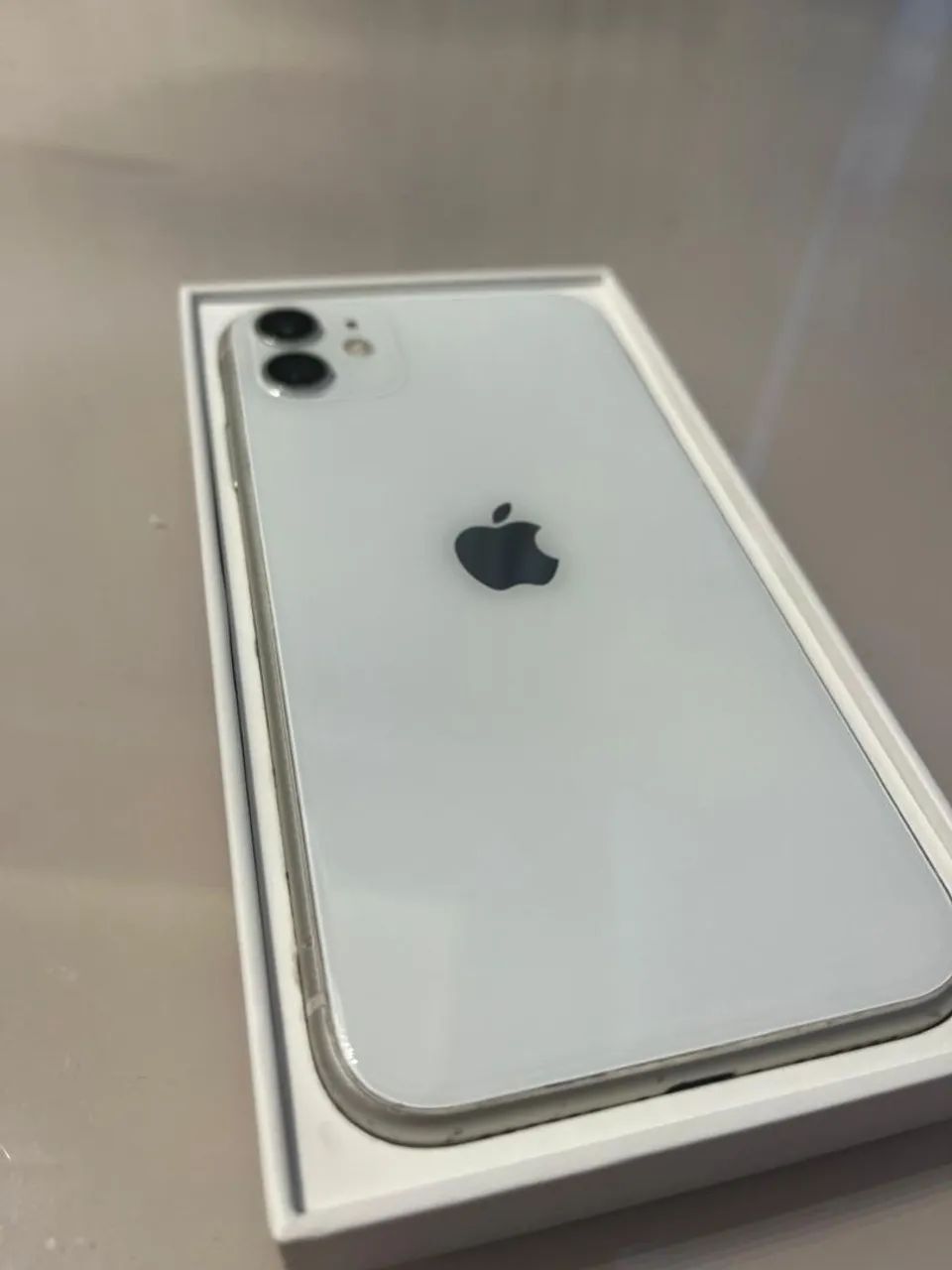 Apple Iphone 11| 64 GB Branco Impecável  - Foto 3