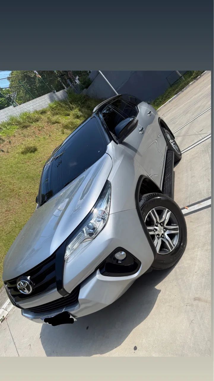 Toyota Hilux SW4 SRV 4X2 2.7 Flex 16V Aut. 2018 - Foto 3