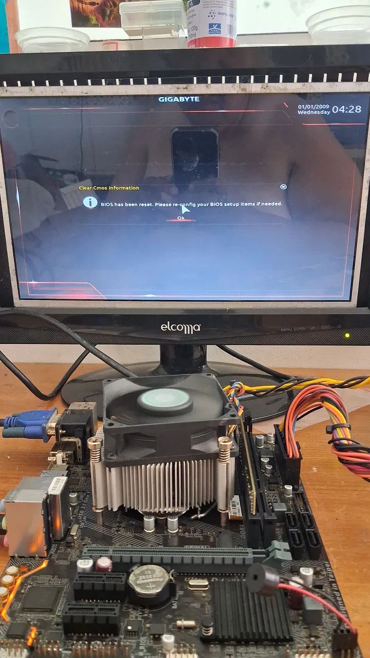 Kit PC computador 1151 Gigabyte i3 6100 4gb ram - Foto 3
