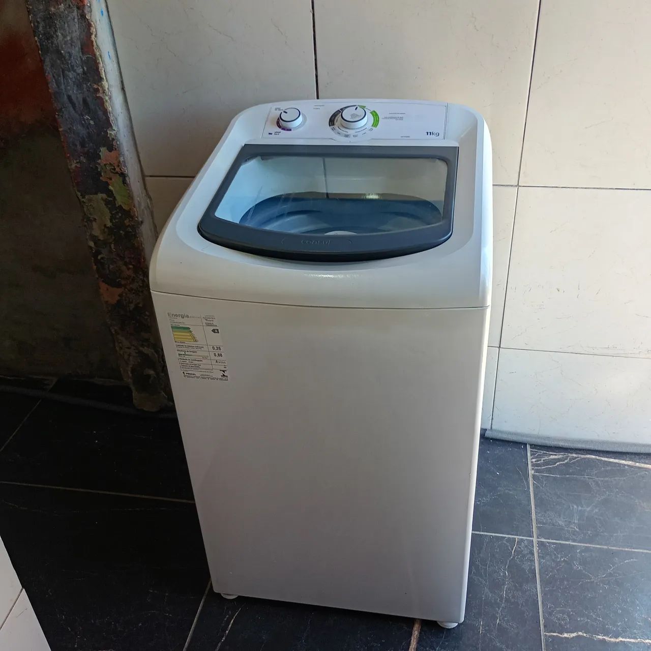 Máquina lava Consul 11k funciona bem 