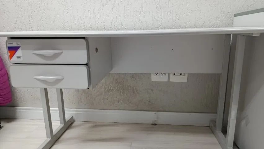 MESA PARA ESCRITÓRIO