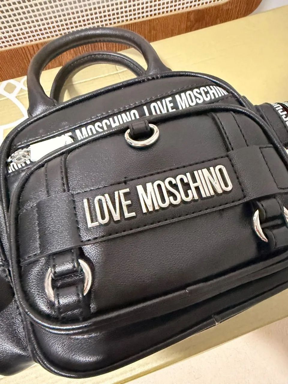 Bolsa Original Love Moschino Alemanha  - Foto 2