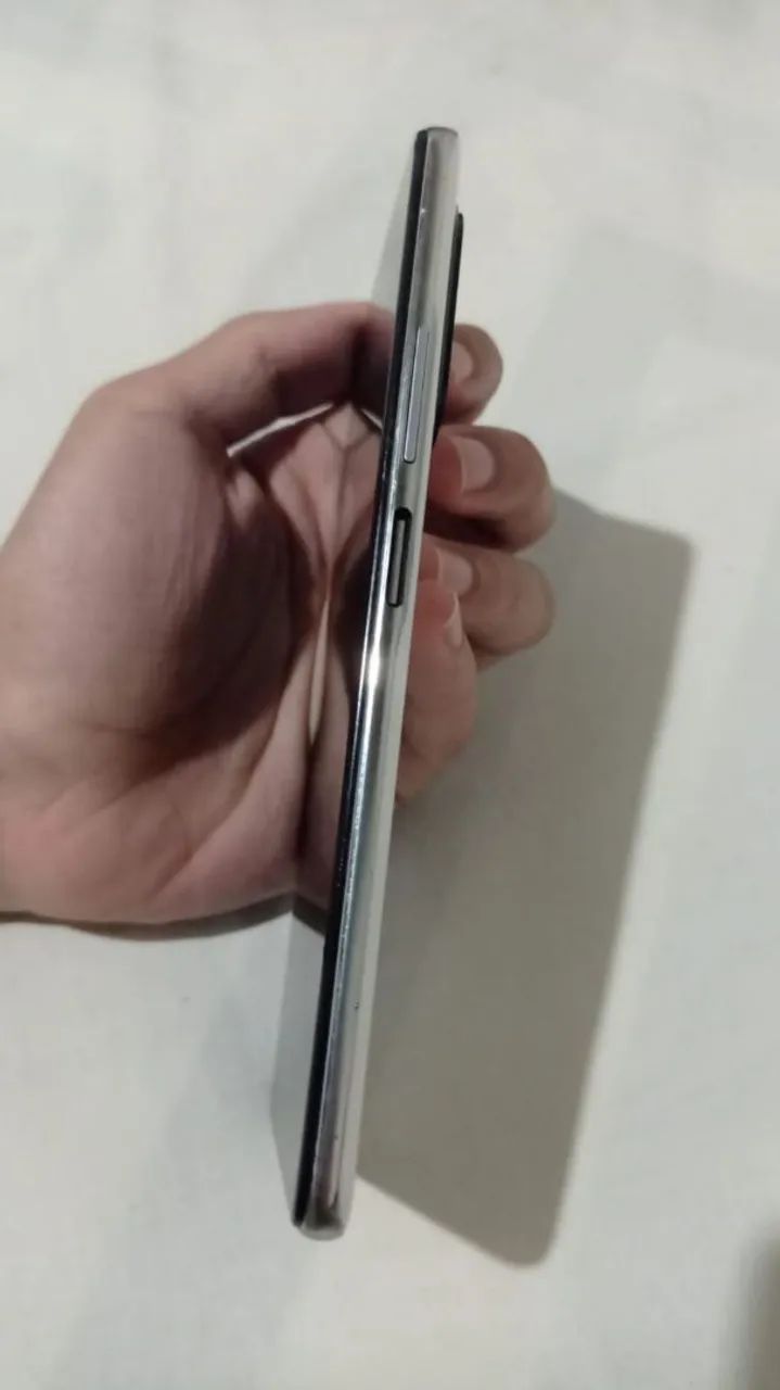 Xiaomi Poco F3 (256gb e 8gb RAM) semi-novo - Foto 3