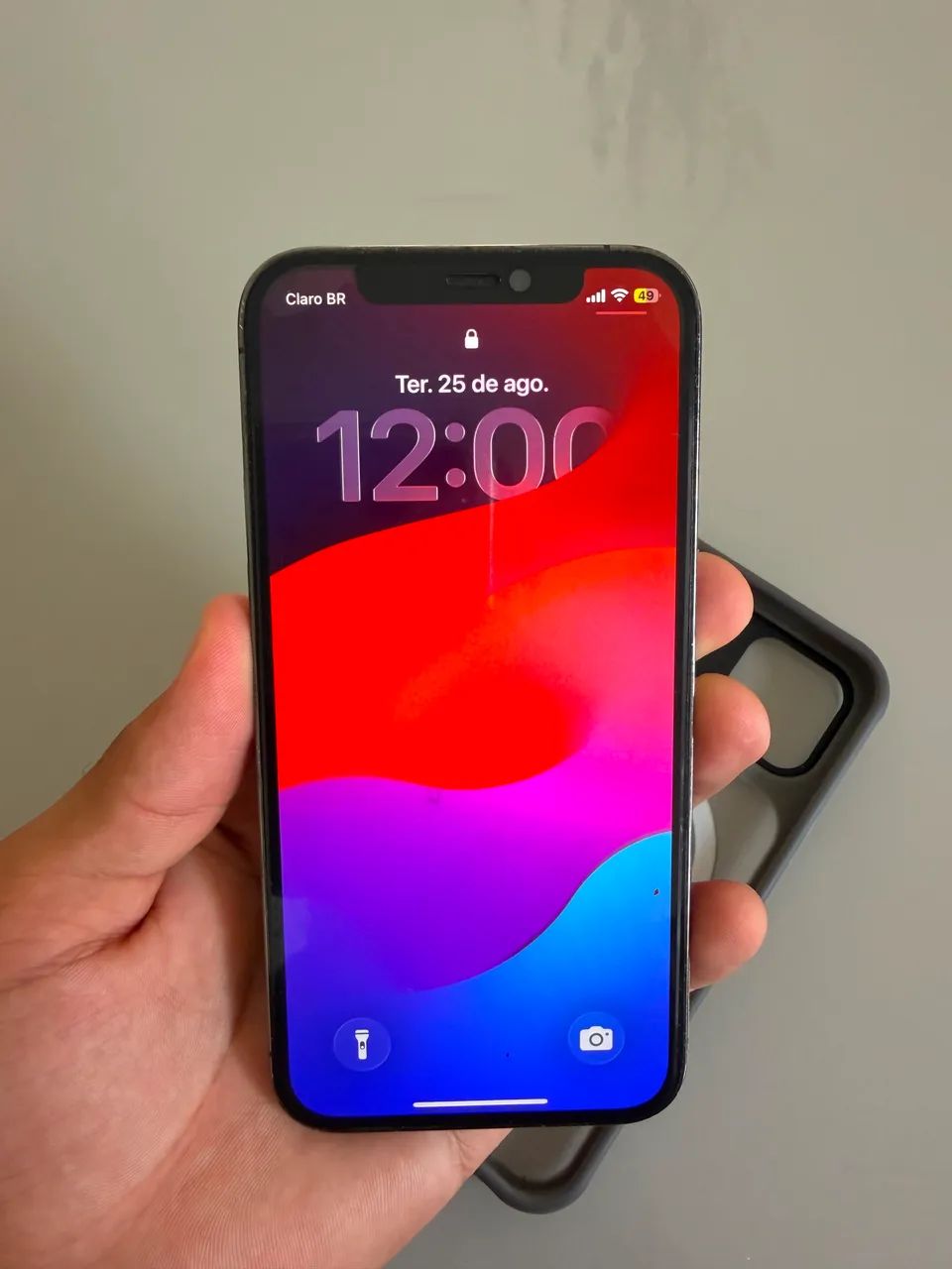 Vendo IPhone 12 Pro (único dono) - Foto 5
