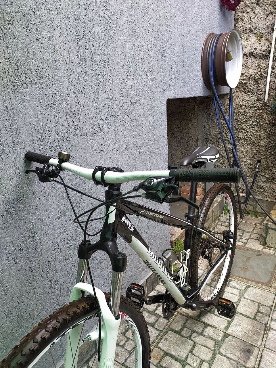 Bicicleta High One Victory 29  - Foto 2