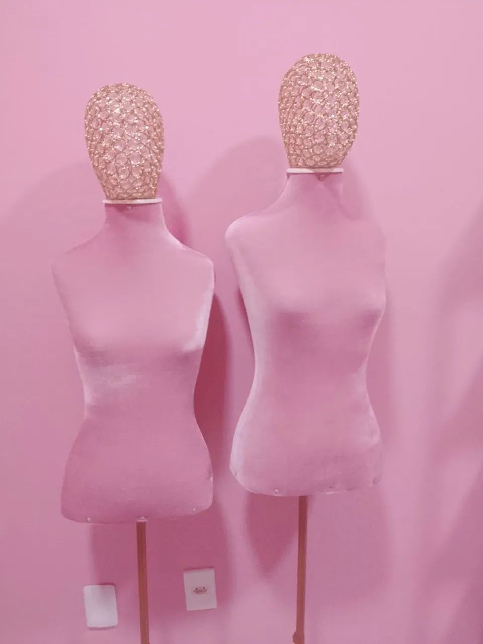 Vende-se Manequins Novos - Foto 2