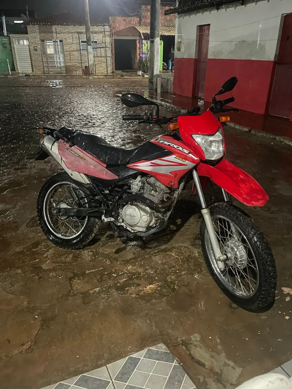 Bros 150 com documento e recibo