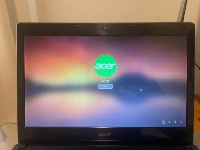 Acer core I7 - 8gb RAM SSD 120GB
