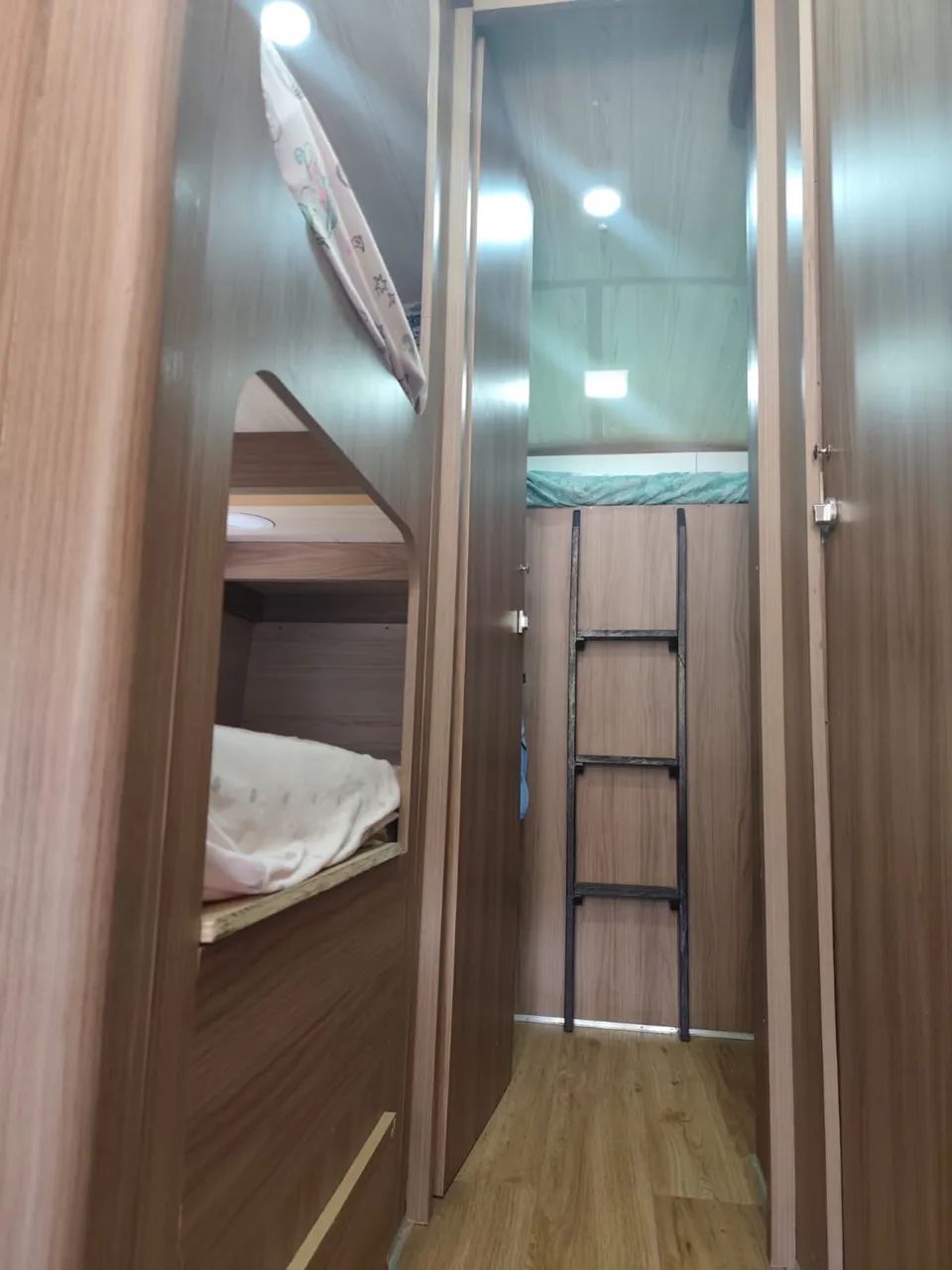 MOTORHOME COMPLETO PRONTO PARA VIAJAR - Foto 5