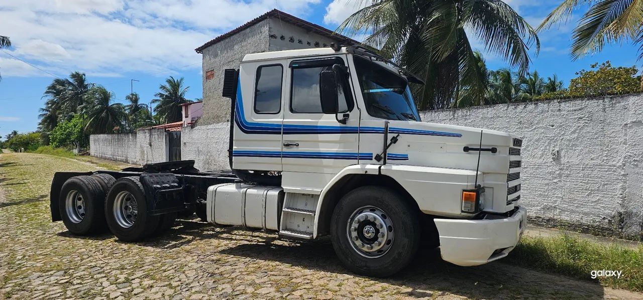 105.000 mil Scania T113H 360 6x2 ano 97/98 R$ 105.000 mil  - Foto 3