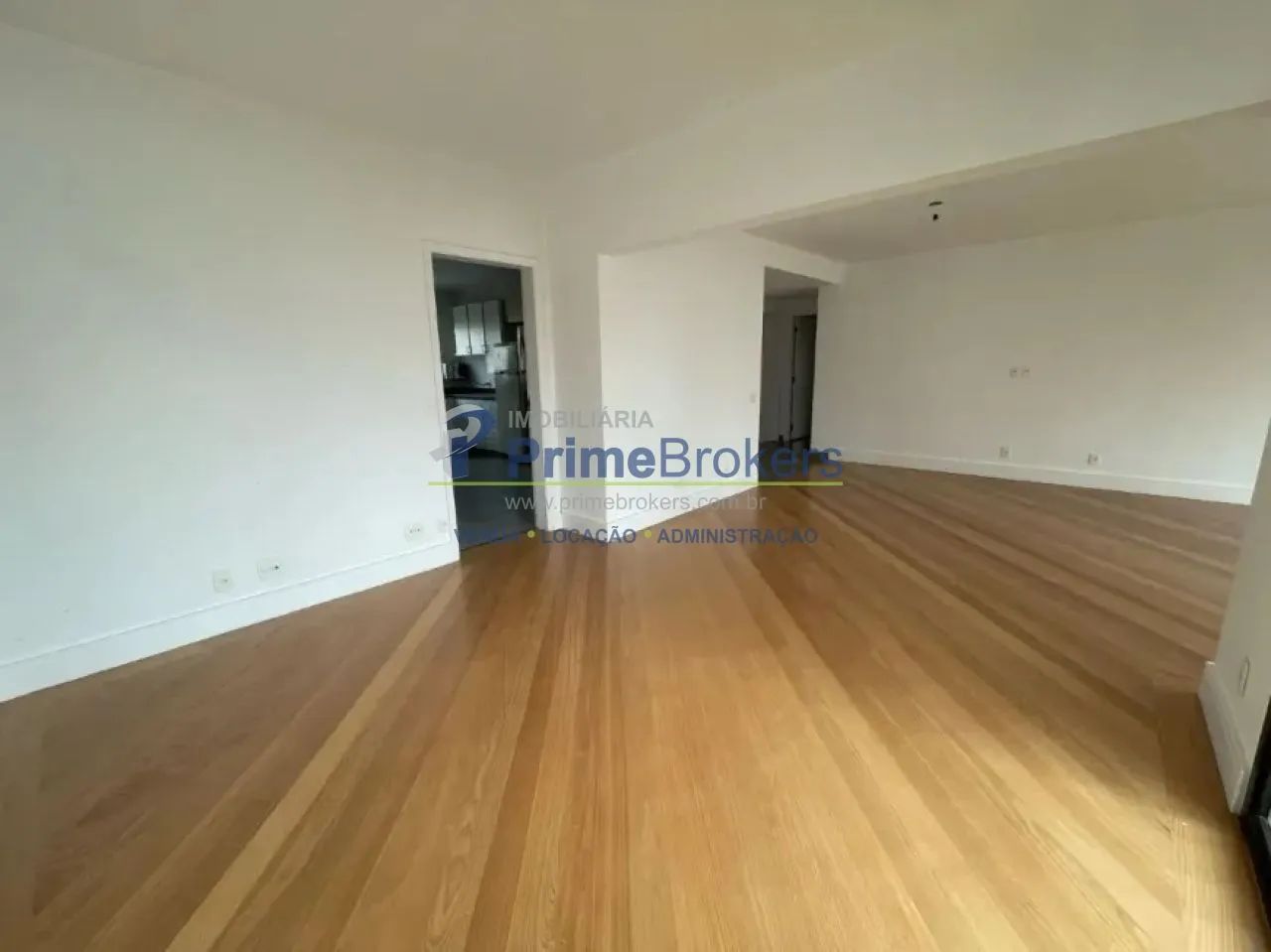 Apartamento Amplo e Sofisticado em Moema ? 177m², 3 Suítes e 3 Vagas - Foto 5