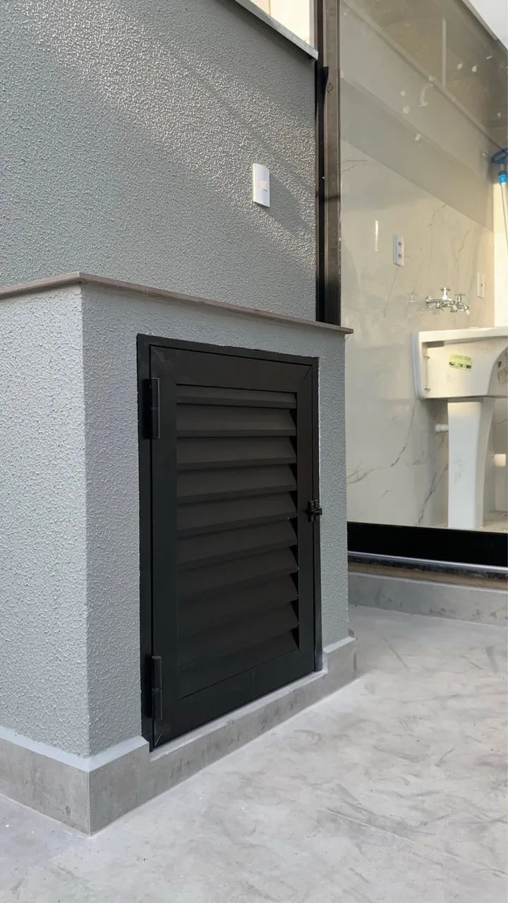 Portas em alumínio e vidro sob medida - Foto 2