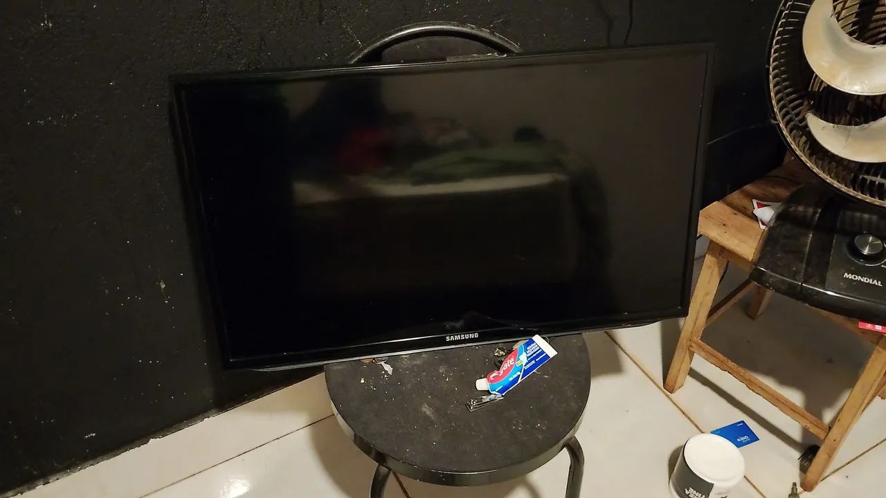 Vendo se tv com urgência  - Foto 2