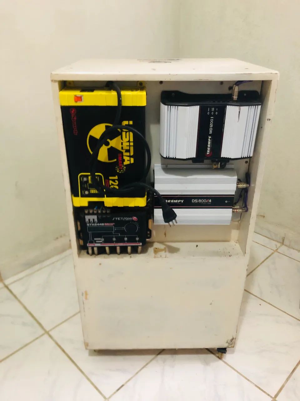 Vendo Caixa de Som Amplificada - Foto 3