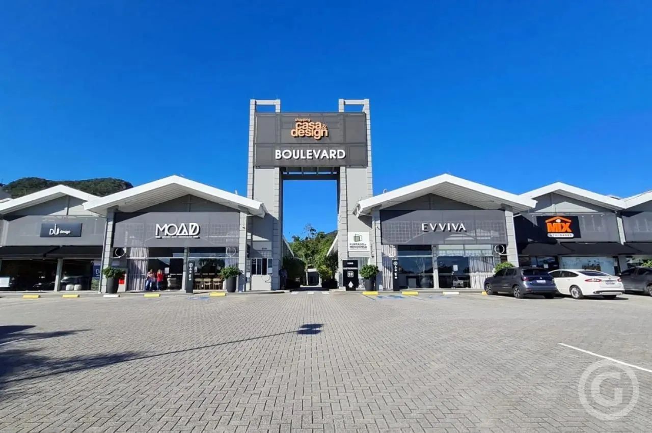 Espaçosa loja para aluguel em Florianópolis - Foto 2