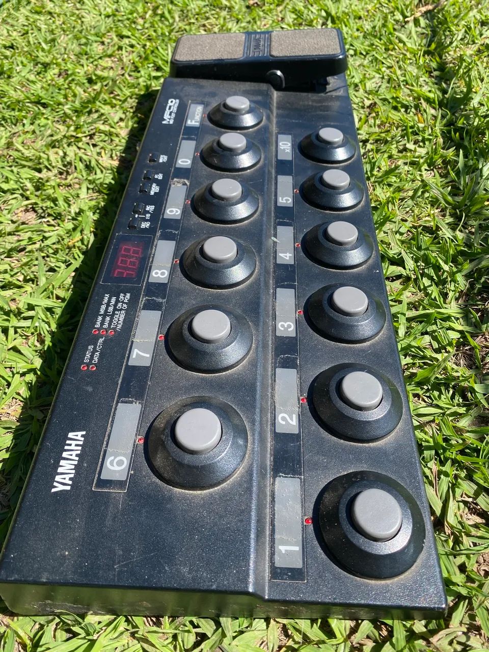 Controlador Foot Midi Yamaha