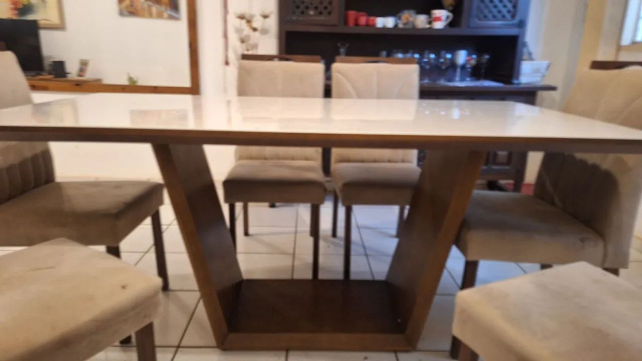 Sala de jantar com seis cadeirad - Foto 4