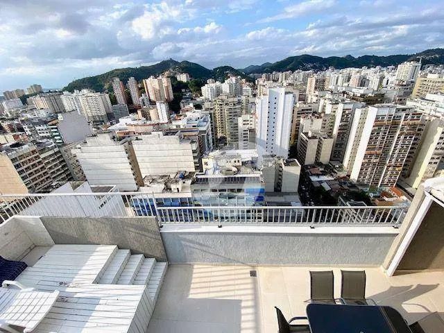 Cobertura duplex reformada com 4 quartos no miolo de Icaraí - Foto 2