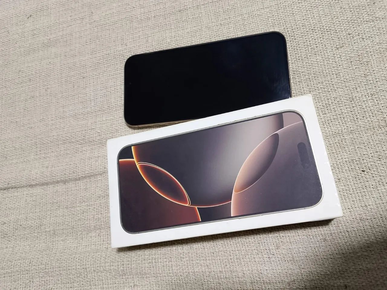 iPhone 16 pro Max 256 semi novo  - Foto 4