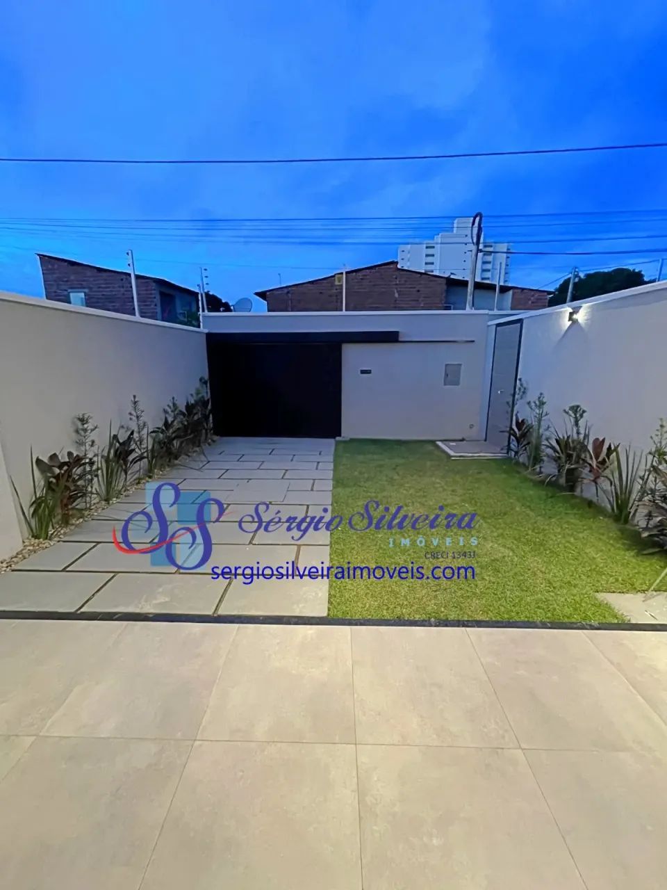 Linda casa com 3 suítes e acabamento moderno em Eusébio! - Foto 2