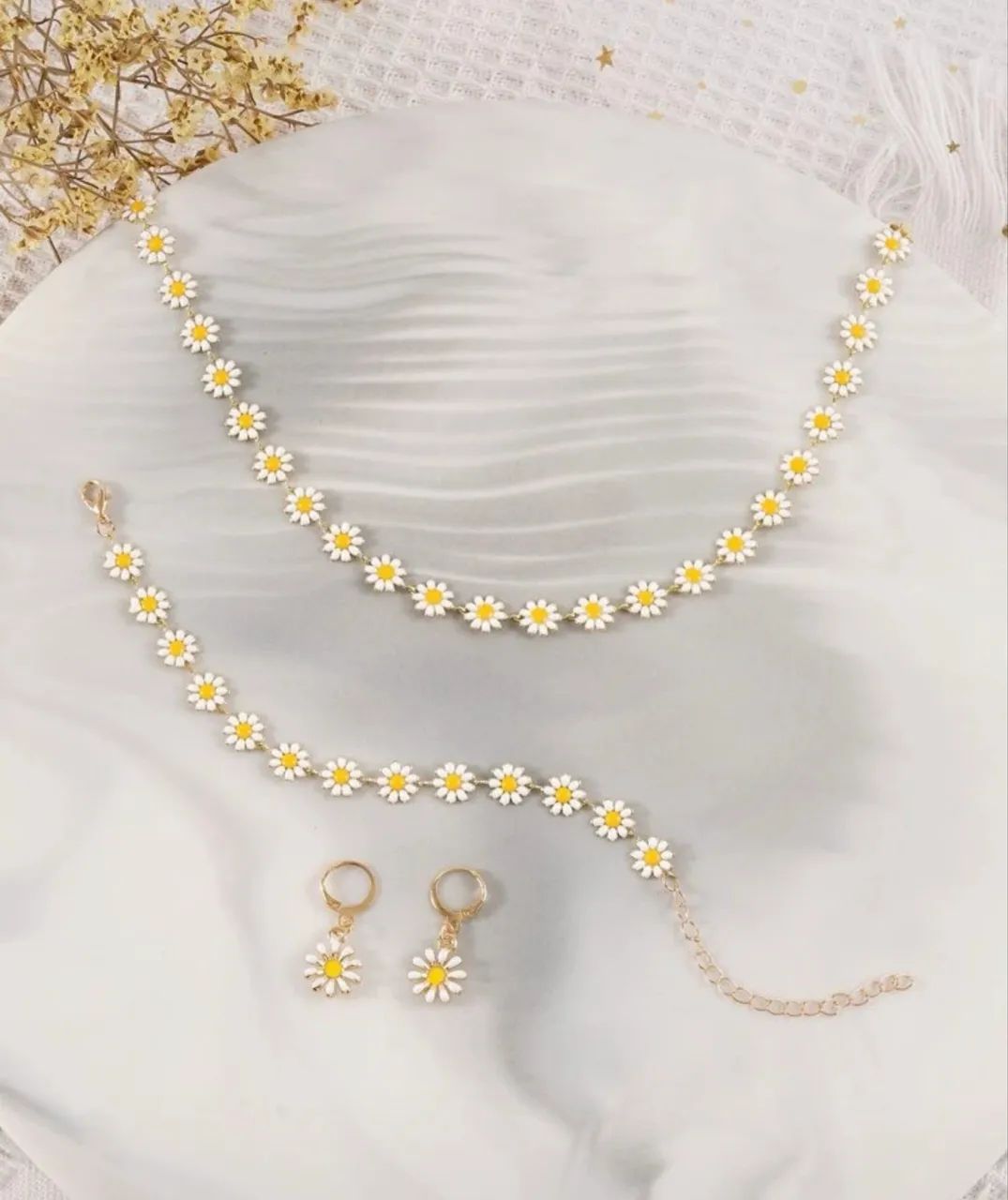Conjunto colar pulseira e brinco Margarida  - Foto 3