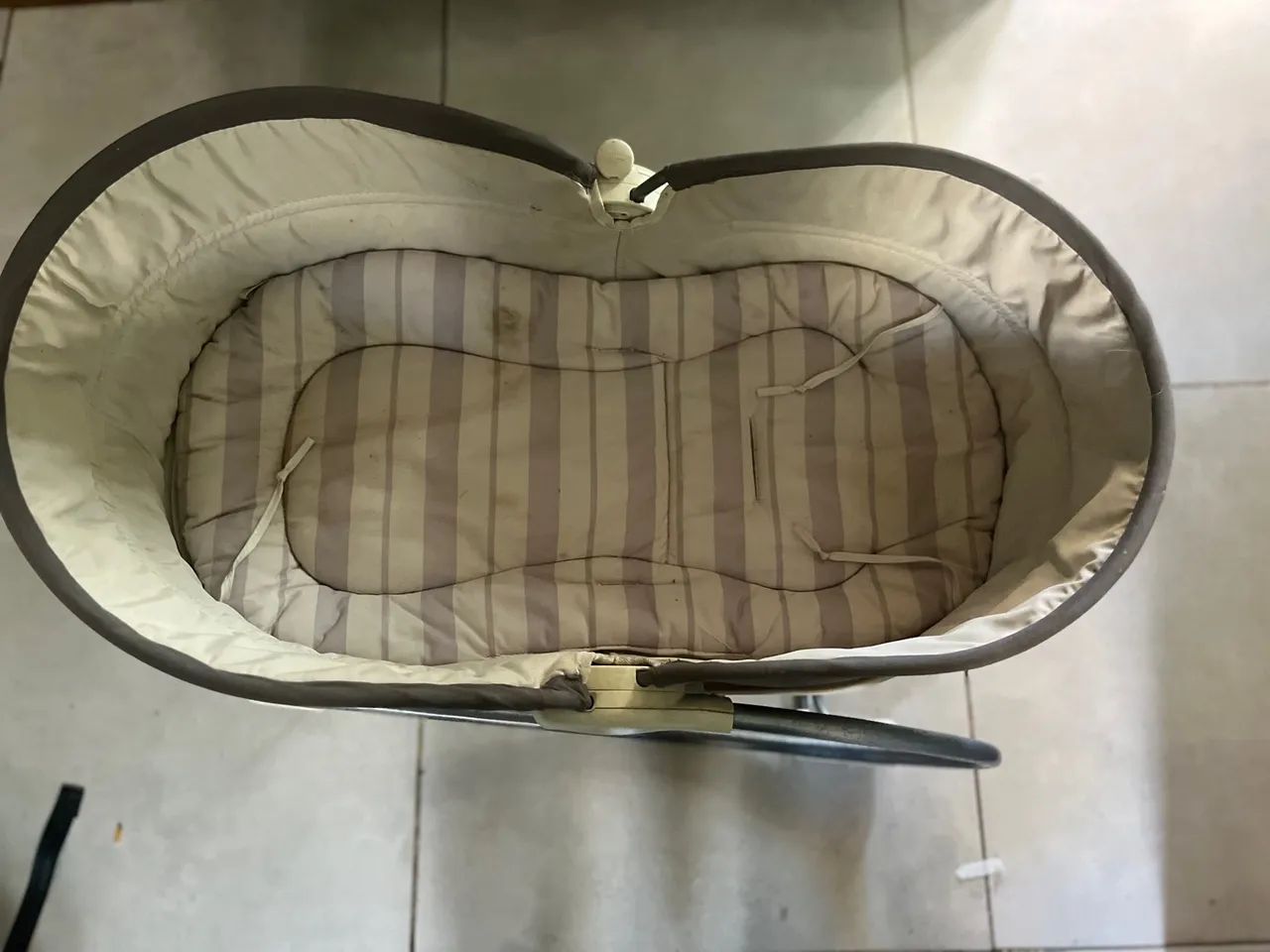 Cadeira de Descanso 3 em 1 Rocker Napper da marca Tiny Love - Foto 2