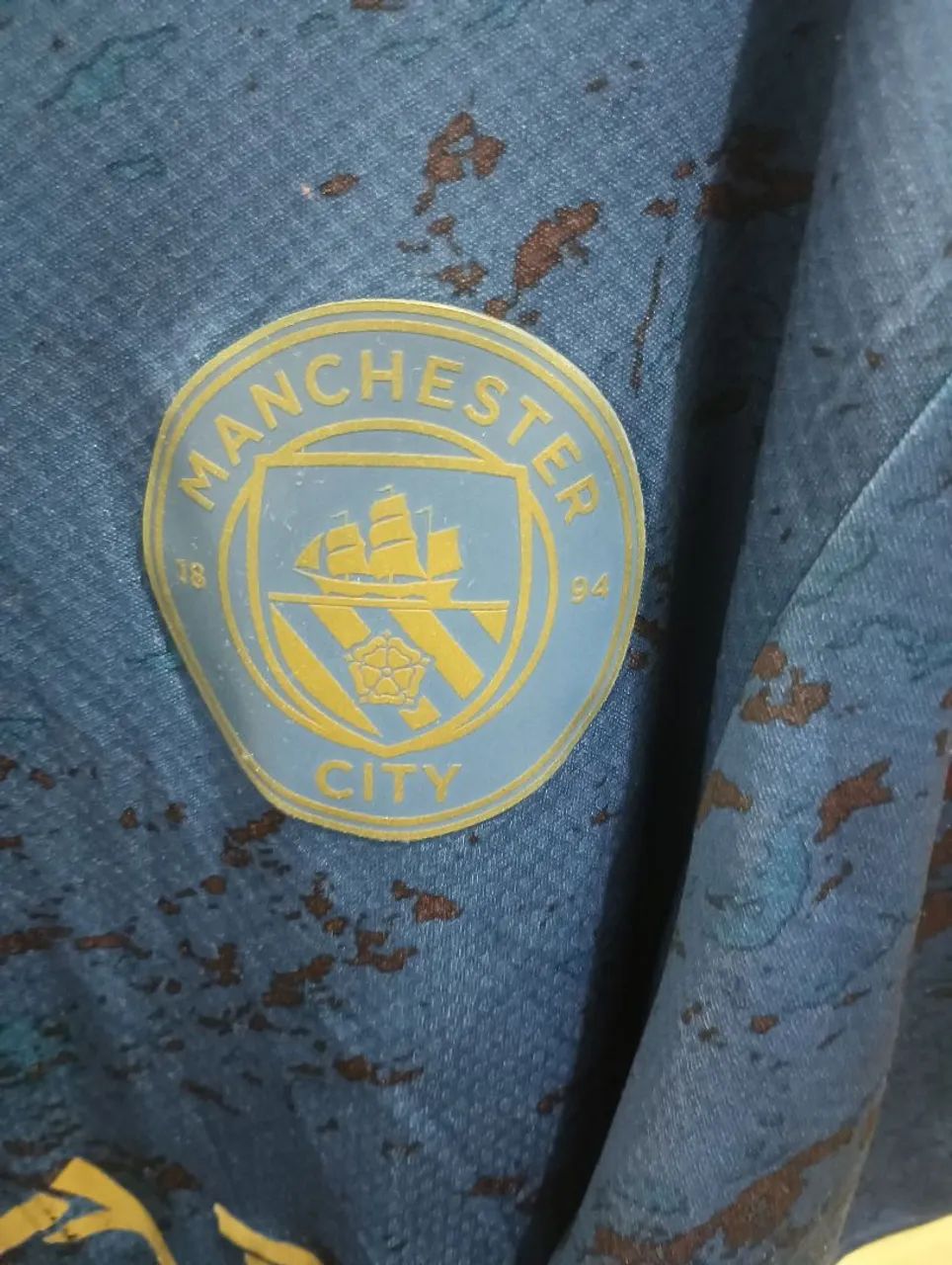 Camisa Manchester city 3° uniforme 2023, calendário chinês, tamanho G, usada. - Foto 4