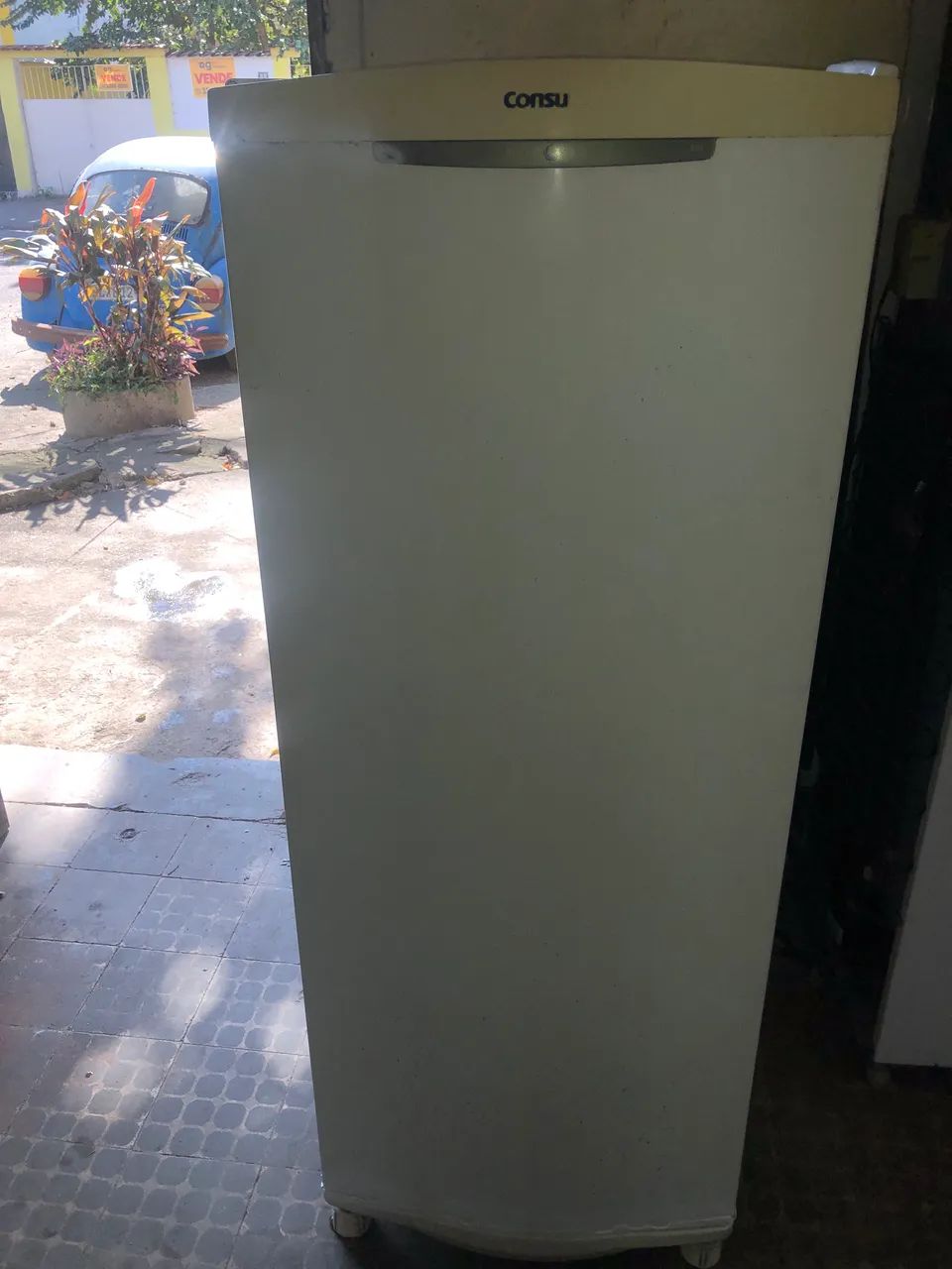 Geladeira da consul funcionando perfeitamente com 280 litros 