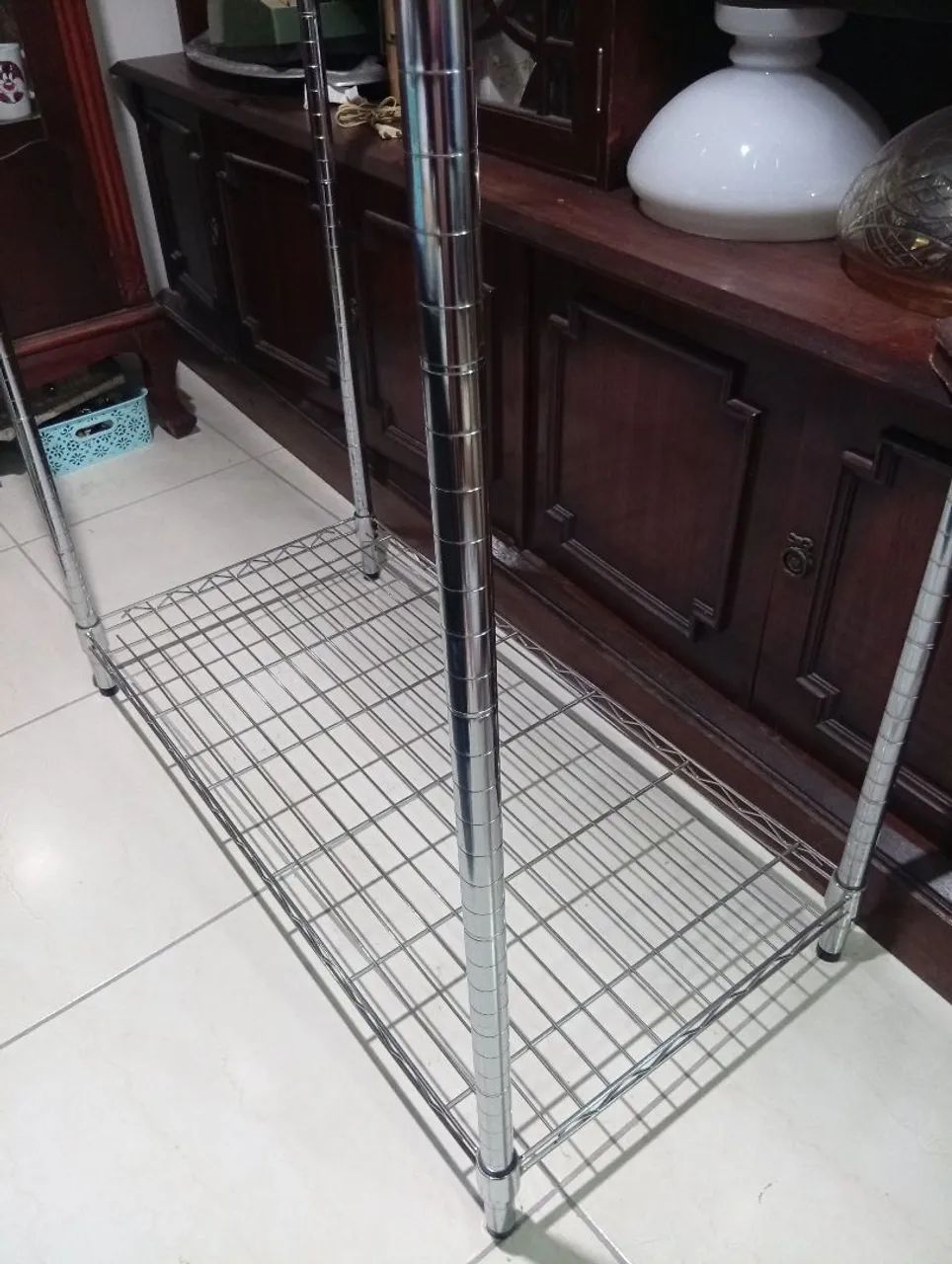 Arara e Estante multiuso em metal 