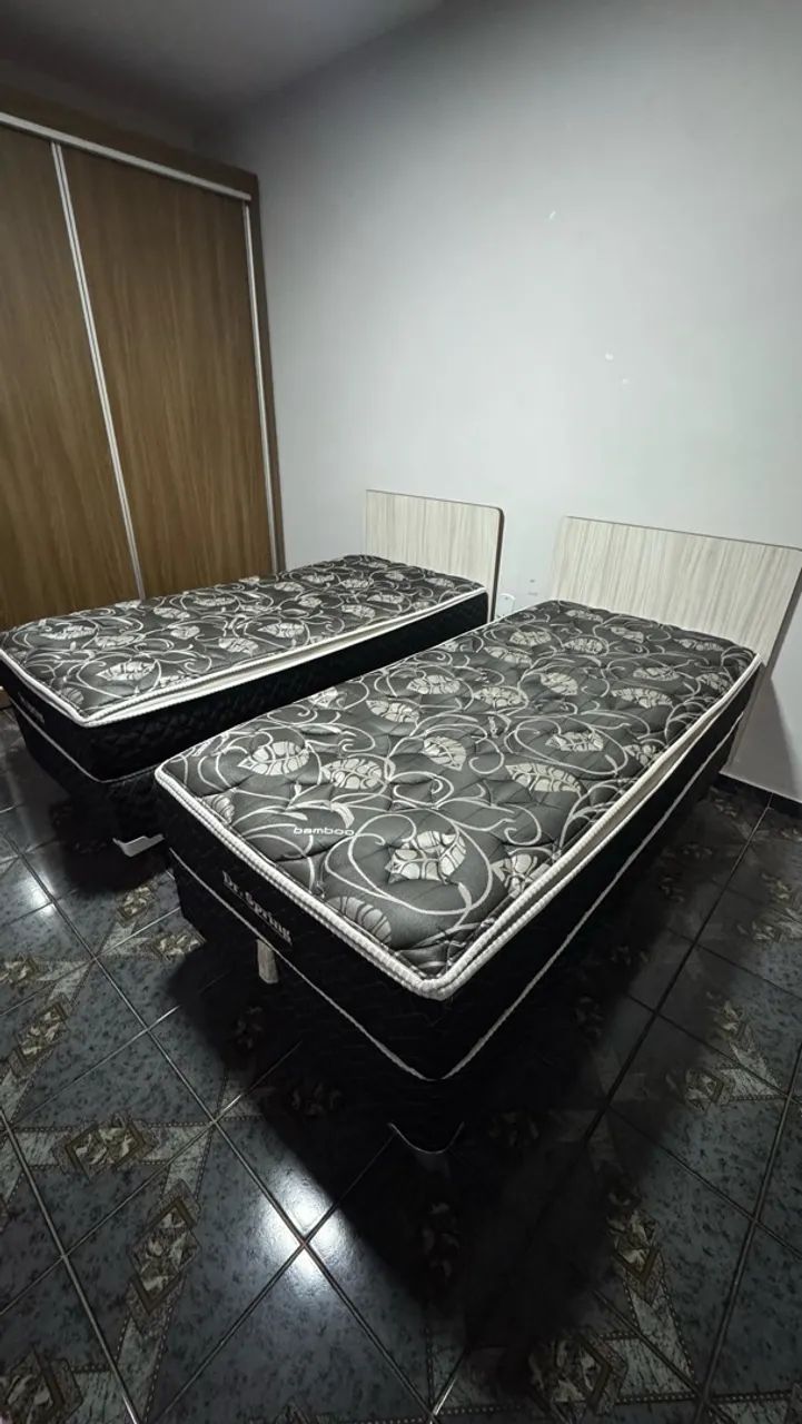 Cama Box Solteiro Dr. Spring com Cabeceira - Ótimo Estado!
