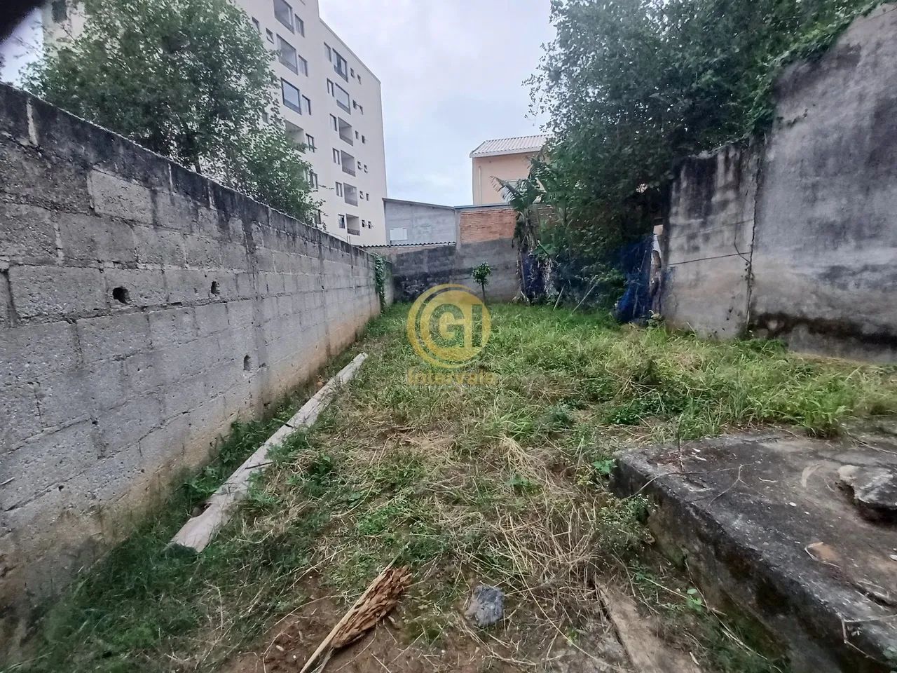 ALUGO TERRENO NO JARDIM CALIFORNIA em JACAREÍ - SP com 666m² Para fins comercial - Foto 6