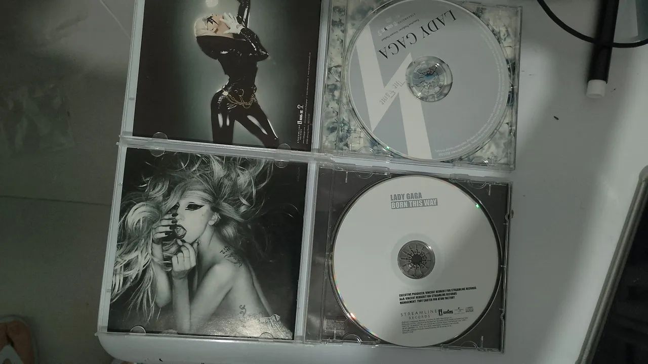 Cds lady gaga - Foto 2