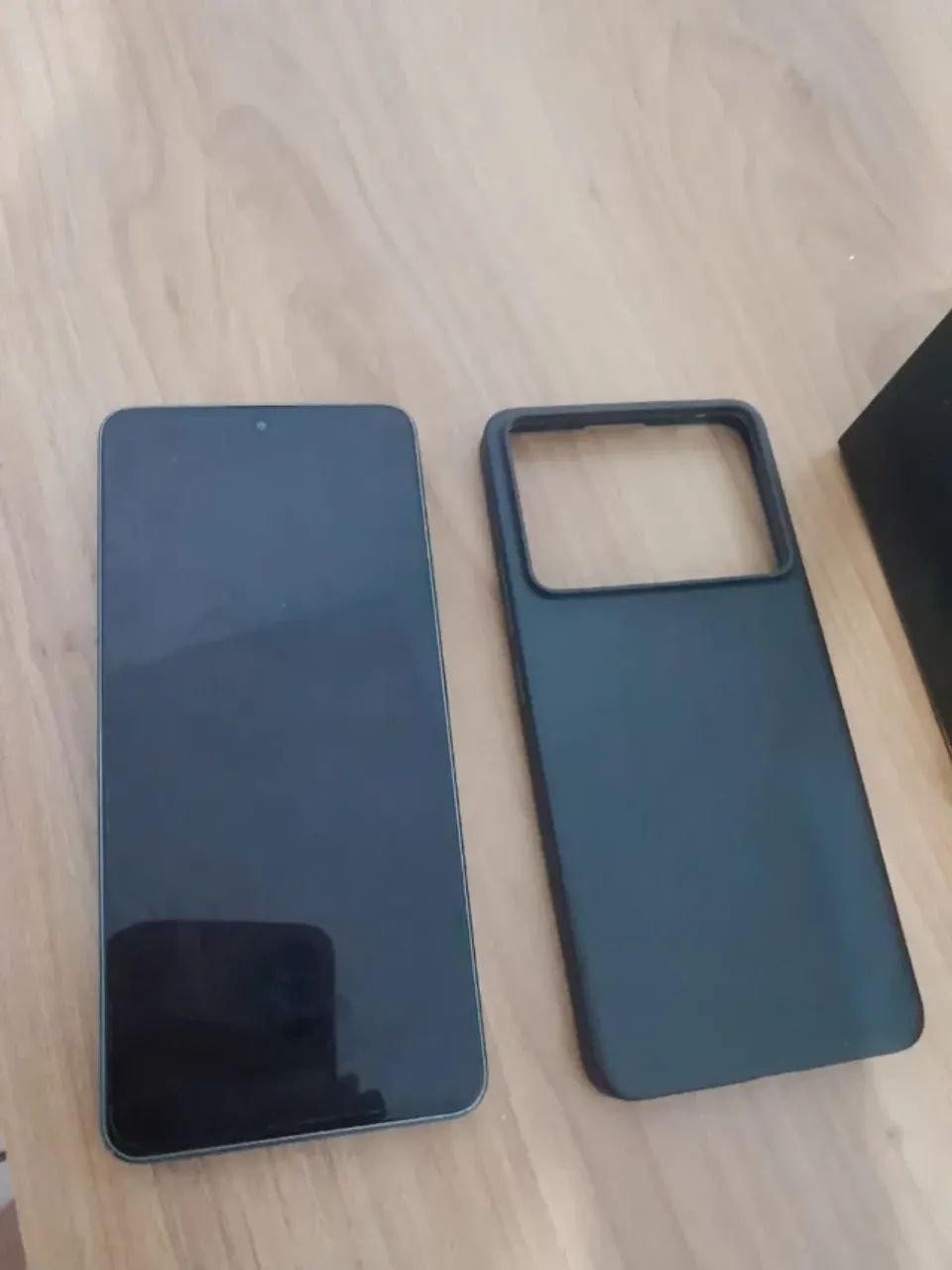 POCO X6 5G 256GB / 12GB RAM - Completo - Foto 2
