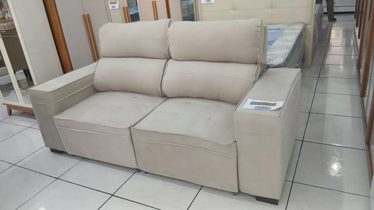 Sofá retrátil e reclinável 2mt