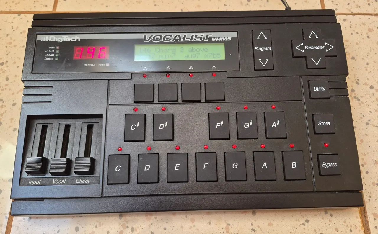 Processador de Harmonia Vocal DigiTech Vocalist VHM5