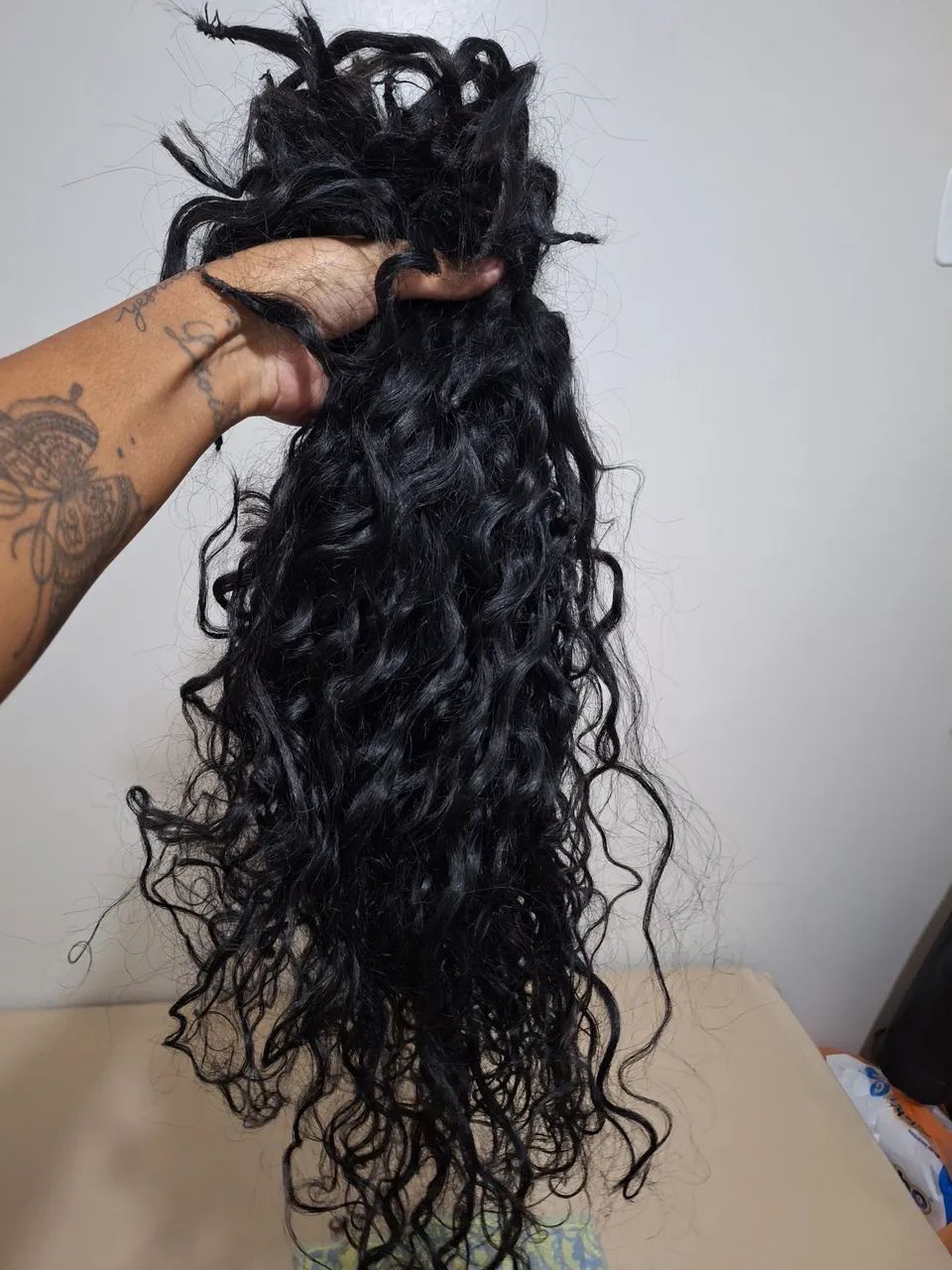 VENDO CABELO HUMANO CACHO 3C 70 CM. - Foto 3