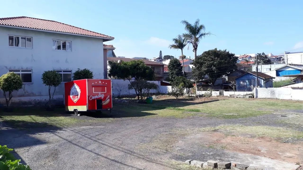 Terreno com 900m² com viabilidade comercial - Estreito em Florianópolis/Sc