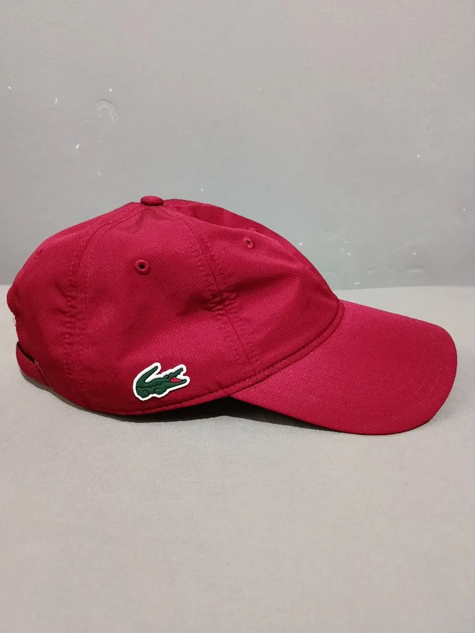 Boné Lacoste sport vermelho original 