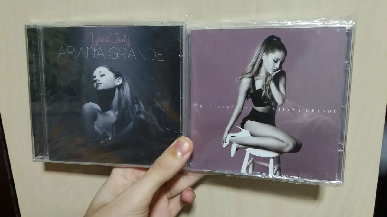 2 CDs Ariana Grande - Foto 4