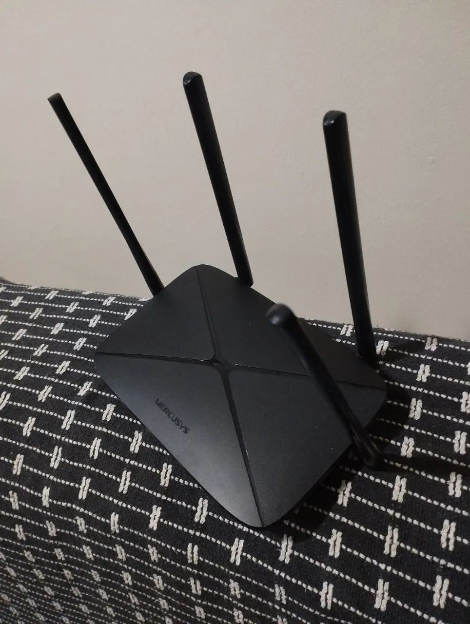 Roteador AC1200 Wireless Dual Band Gigabit - Foto 4