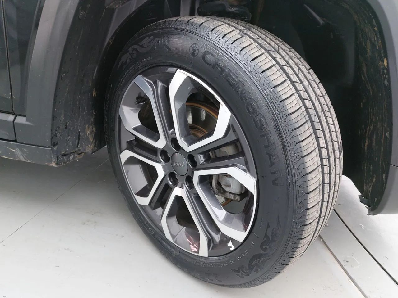 Jeep Commander Limited T270 1.3 TB Flex Aut., foto 13 de 18