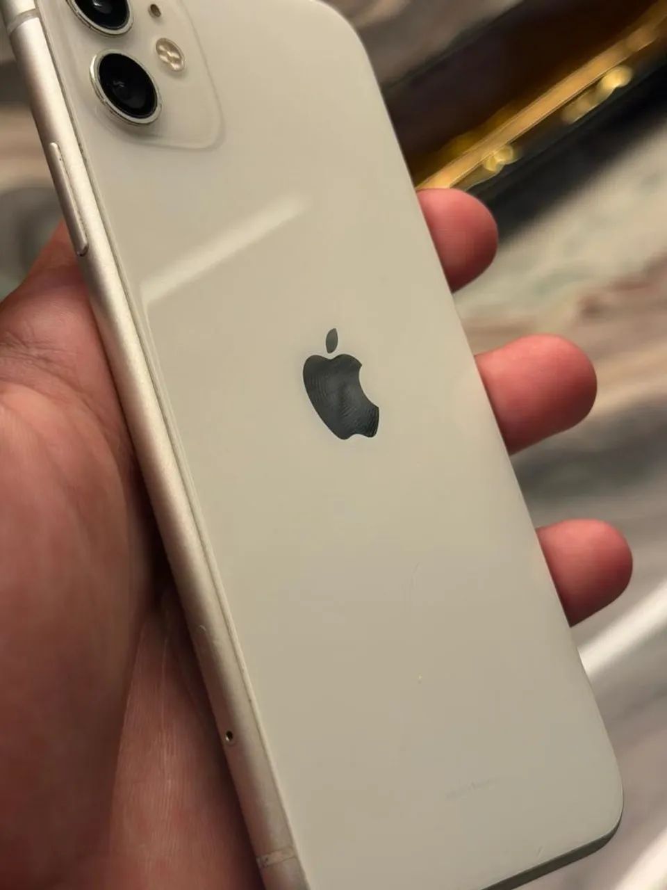 Iphone 11 disponivel 