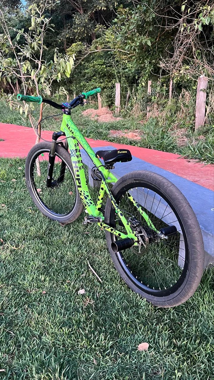 HUPI NAJA 2025 12X NO CARTÃO - Ciclismo - São Francisco, Goiânia