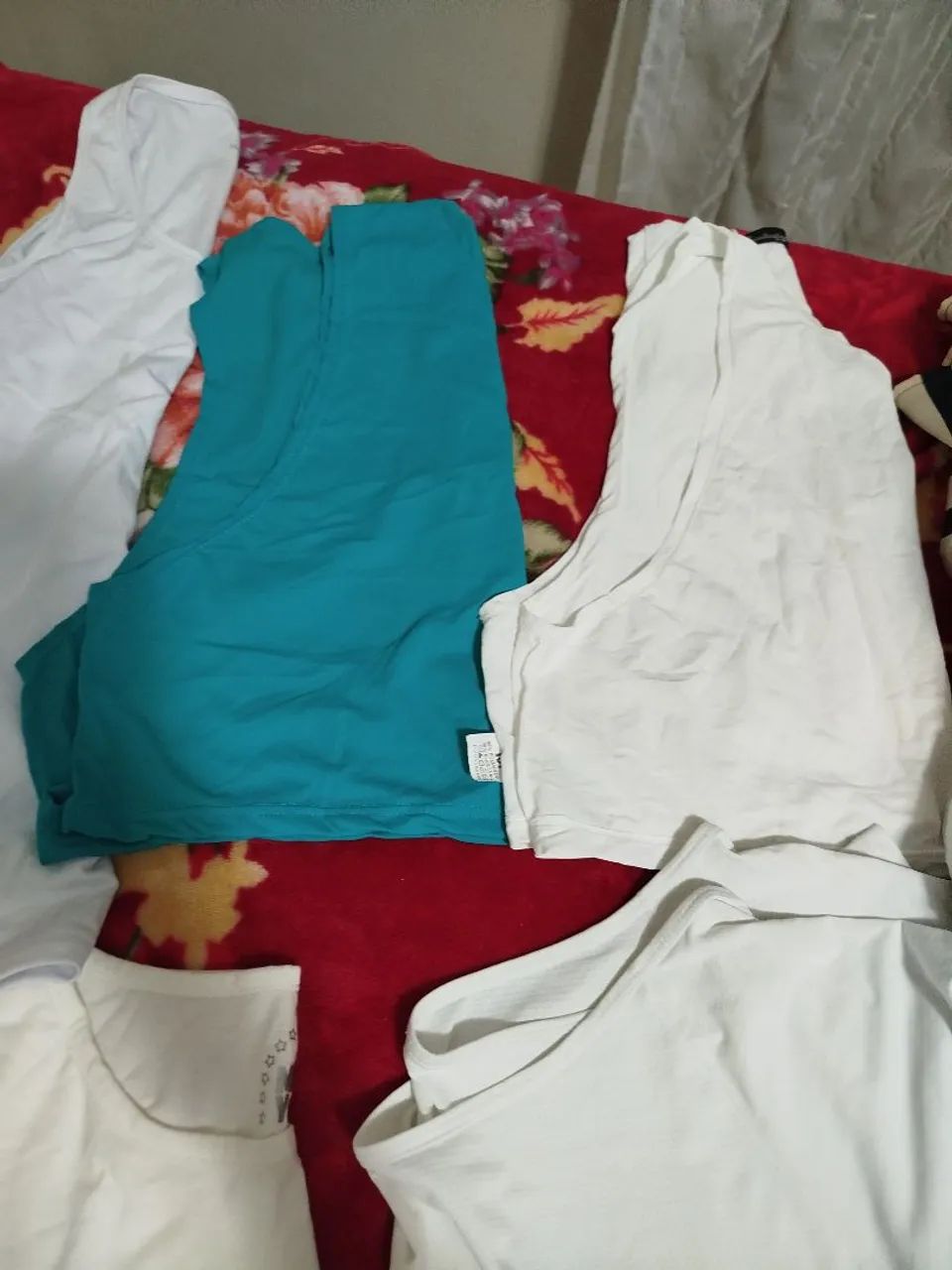Lote com 8 camisetas fitnes  - Foto 2