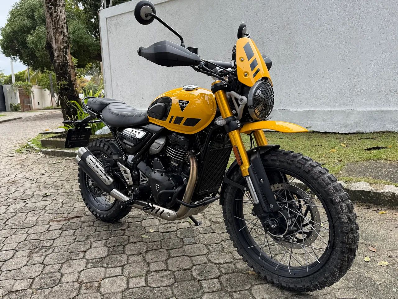 Triumph Scrambler 400XC 